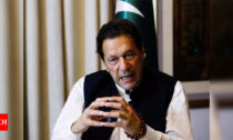 عمران خان نخست‌وزیر سابق پاکستان از دادگاه ضد تروریسم وثیقه دریافت کرد