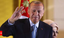 “نگرانی” در غرب، “آرامش” در روسیه: پیروزی تاریخی اردوغان رئیس جمهور ترکیه در انتخابات چه معنایی برای جهان دارد
